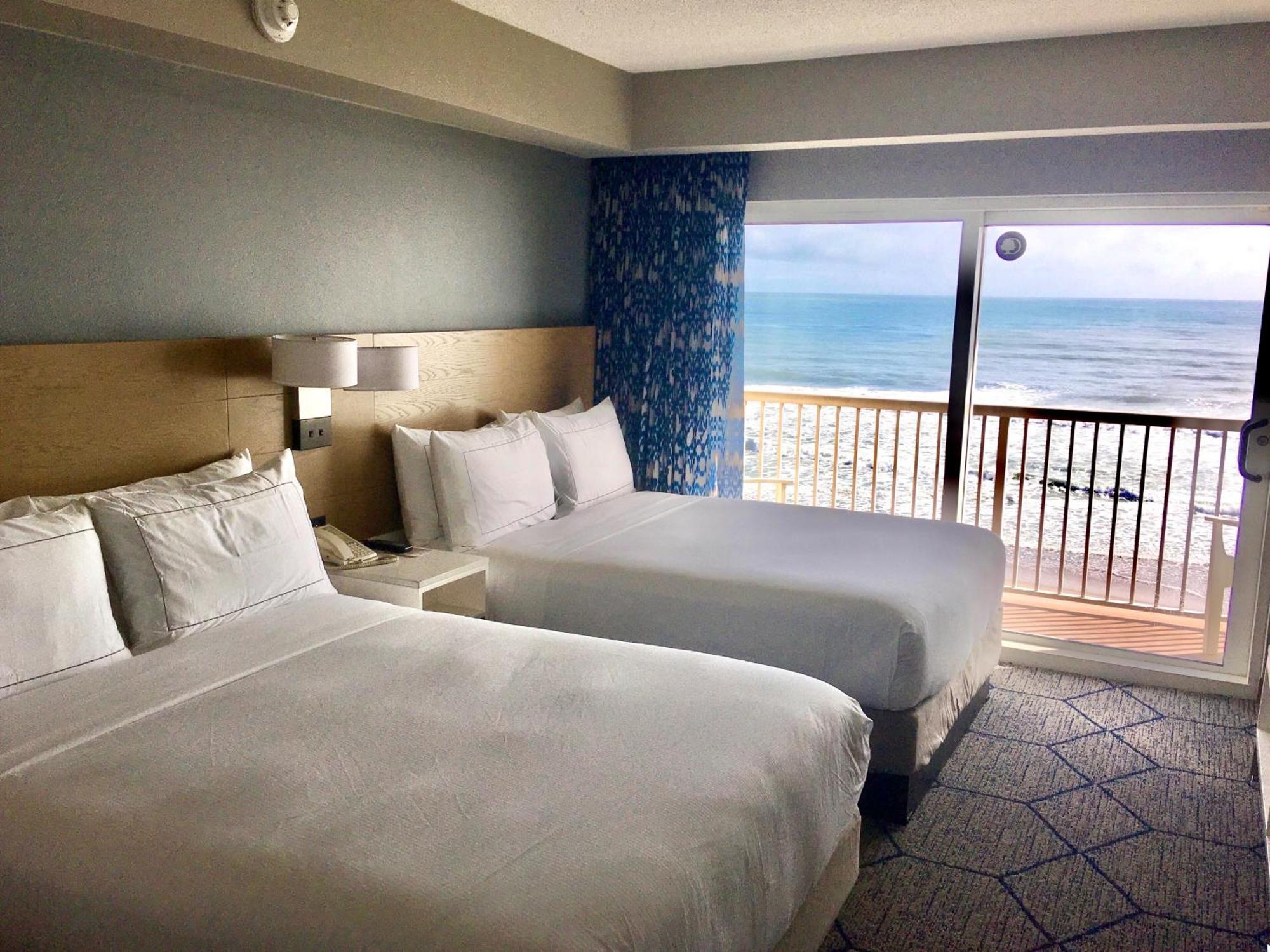ดับเบิลทรี สวีตส์ บาย ฮิลตัน เมลเบิร์น บีช โอเชียนฟรอนต์ Hotel ภายนอก รูปภาพ